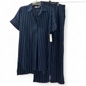 Chico's Navy and White Pinstripe Ensemble Women’s Medium